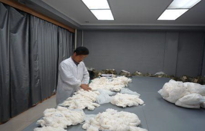 1534826204106628.png blob.png